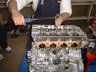 e00119.jpg (26040 バイト)