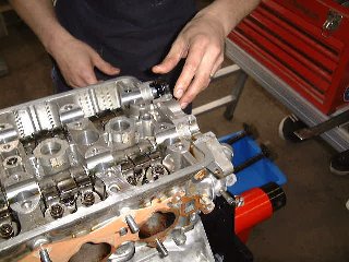 e00127.jpg (26445 バイト)