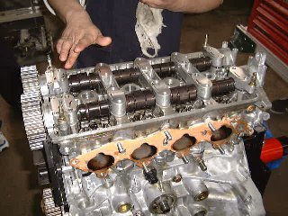 e00138.jpg (30030 バイト)