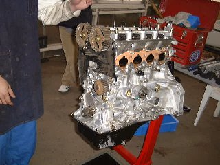 e00147.jpg (24159 バイト)